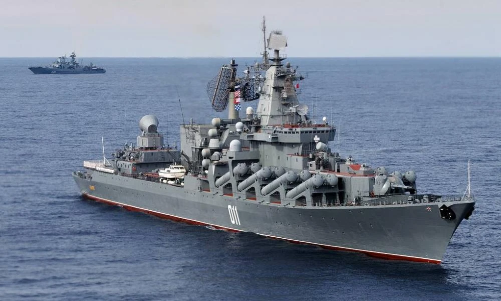 EKTAKTO:Το ρωσικό καταδρομικό Varyag εισήλθε στη Μεσόγειο Θάλασσα -Σε κλοιό ρωσικών πυραύλων οι βάσεις των ΗΠΑ